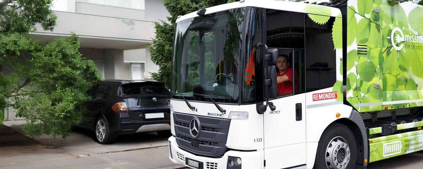 Mitarbeiter im Lkw in Zürich